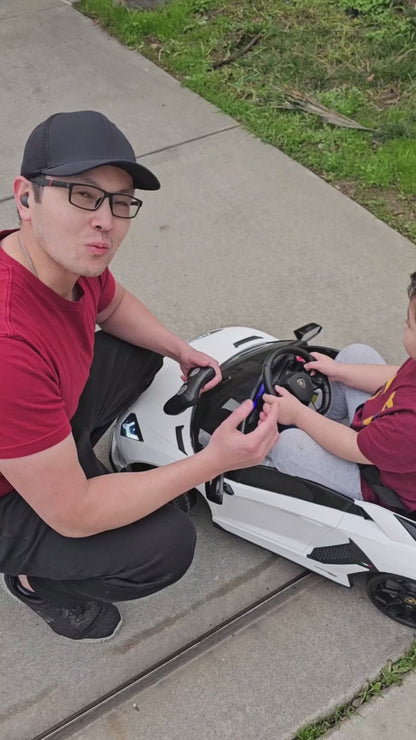 Licensed Lamborghini Kids Ride-On Car – 12V Electric Sports Car with Remote Control & LED Lights